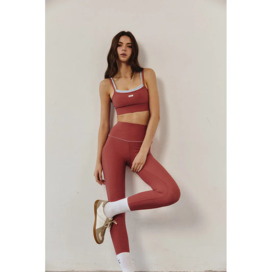 Hailey Vol.1 Legging (on model)
