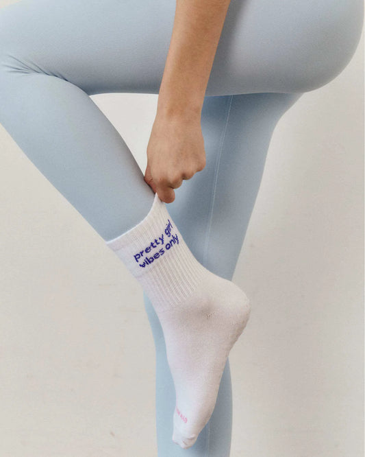 Pretty Girl Vibes Sock (on model)